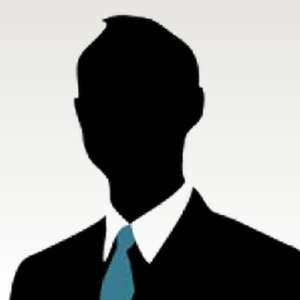 Esteban R.